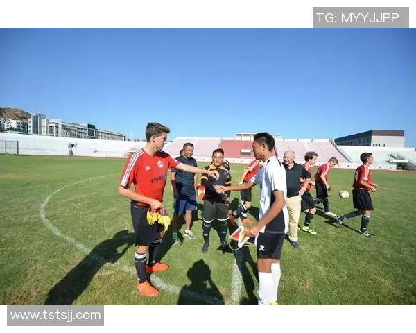 寻找足球明星合影区的最佳位置和攻略分享